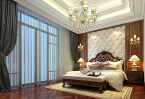 古典主义风格卧室床头软包装修图片