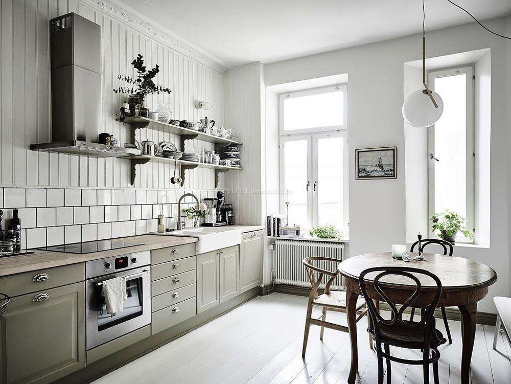 北欧风格厨房消毒柜设计效果图