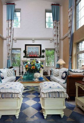 地中海风格别墅装修案例 沙发套装修效果图片