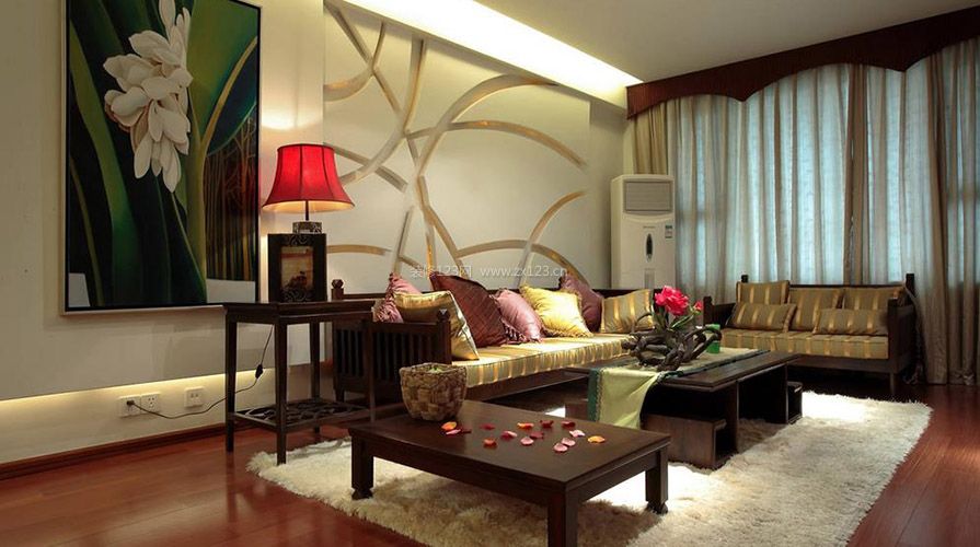 东南亚风格客厅沙发背景墙装修图片