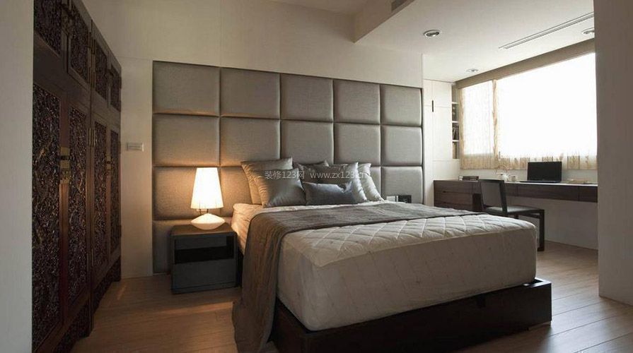 现代中式卧室效果图 2020床头软包背景墙装修效果图