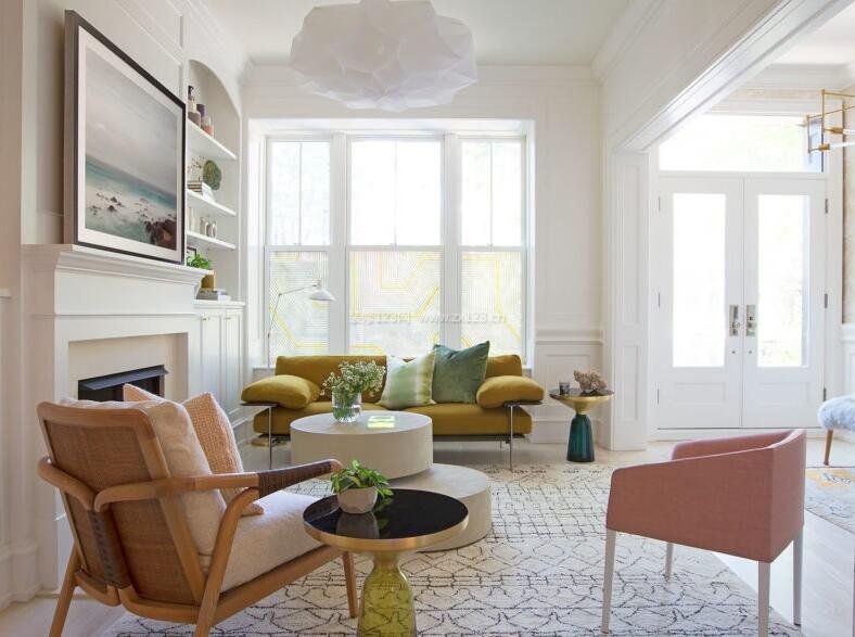 现代欧式客厅沙发颜色搭配效果图片