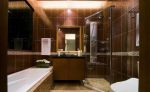 新中式卫生间整体淋浴房装潢设计图