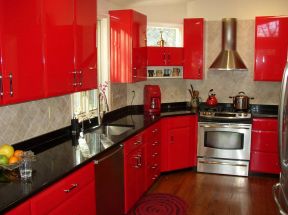 现代风格厨房酒红色橱柜设计图片
