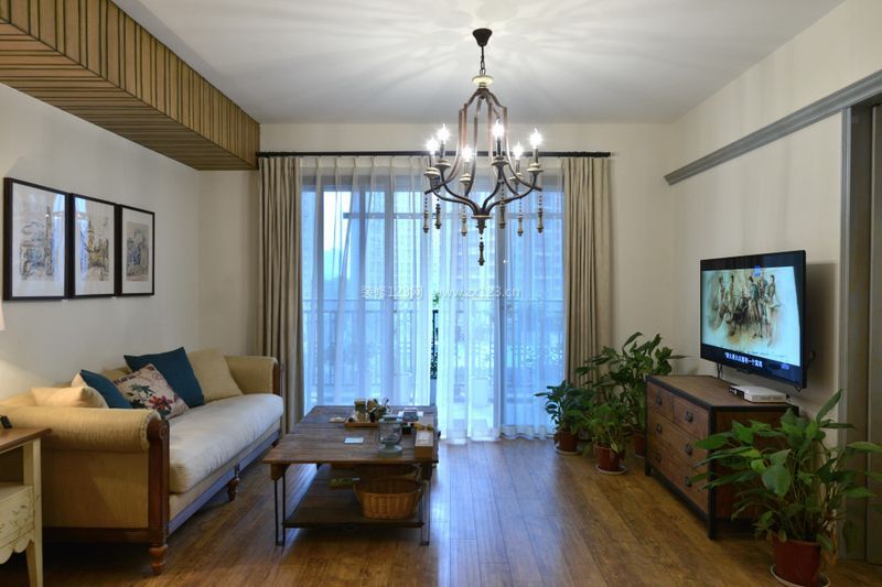 2023時尚家裝客廳裝修實景圖