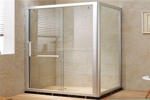 卫生间玻璃隔断怎么选 玻璃隔断选购技巧大揭秘