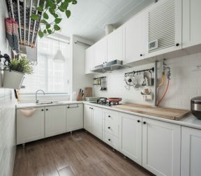 2023美式简约厨房白色整体橱柜装修效果图