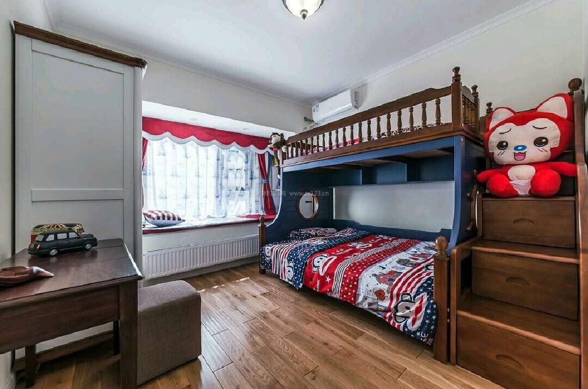 100平米样板间美式儿童房间高低床图片