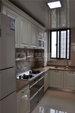 万濠华府120平米三居室现代简约风格装修厨房效果图