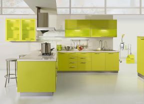 现代开放式厨房果绿色橱柜装修效果图片