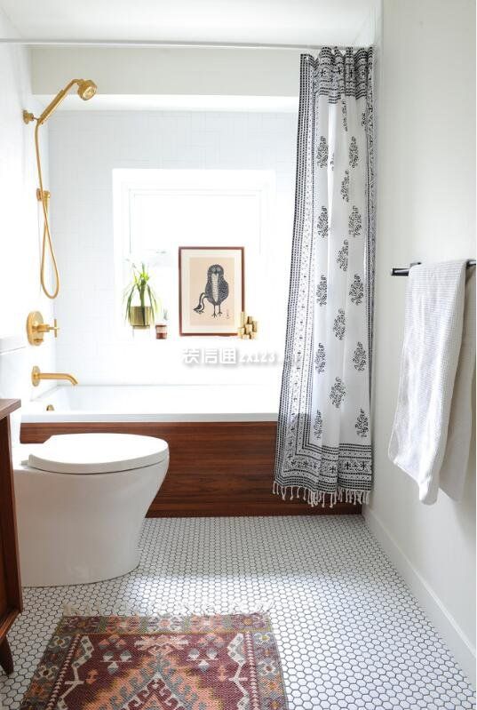 超小浴室淋浴帘隔断设计装修效果图