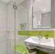 超小浴室绿色墙砖装修效果图片