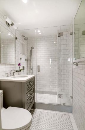 2020浴室白色瓷砖贴图 2020欧式浴室装修