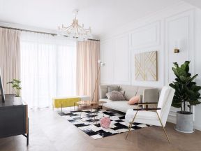 现代简约风格客厅淡粉色布艺窗帘搭配图片