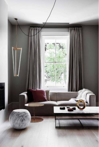 小客厅装潢灰色窗帘效果图欣赏