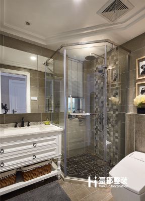 大名城美式90平二居室浴室装修案例