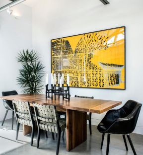 2020餐厅背景墙装饰效果 2020实木餐桌图片设计 2020家用欧式实木餐桌