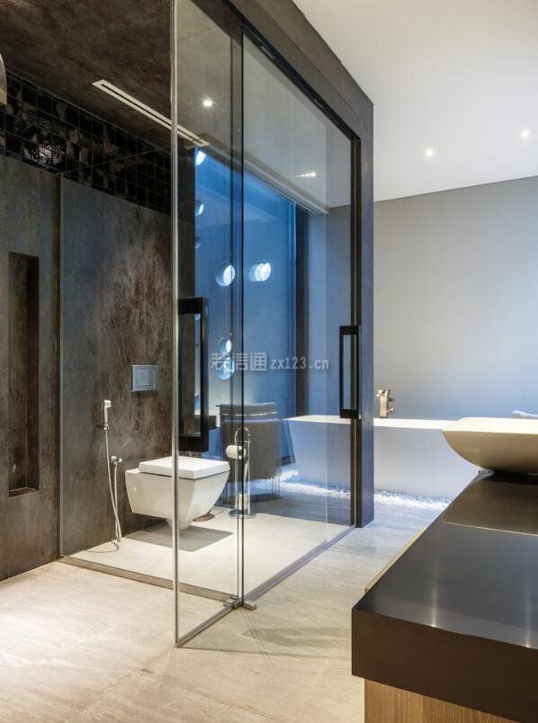 高档浴室淋浴房玻璃门设计图片