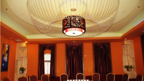 四海一家大酒店1000平米中式风格吊灯装修设计