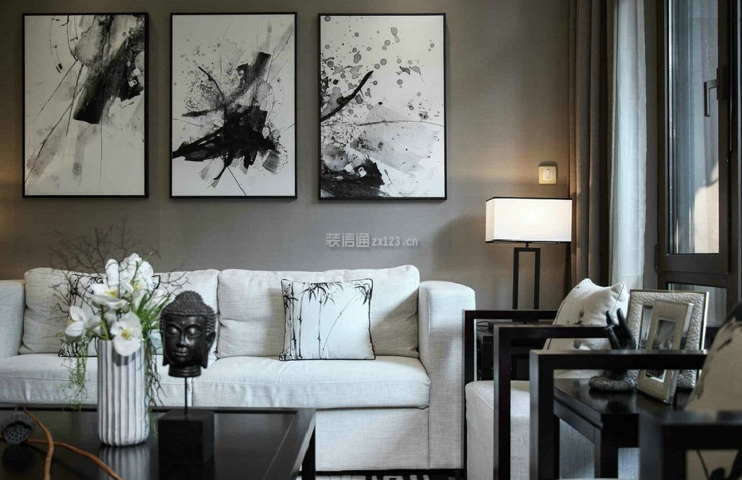 新中式风格客厅白色沙发图片