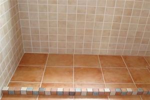 淋浴房防水条怎么安装