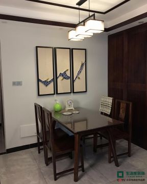 富力碧涛湾88平米三居室中式风格餐厅装修效果图