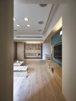 日式简约风格120平米四居客厅电视墙设计图片