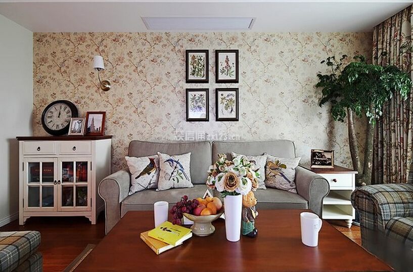 美式地中海混搭风格温馨小客厅装修效果图