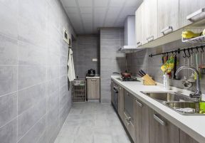 长方形厨房装修效果图 长方形厨房橱柜效果图 