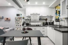 欧式小公寓白色厨房设计图片