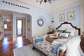 美式地中海风格卧室蓝色背景墙设计图片