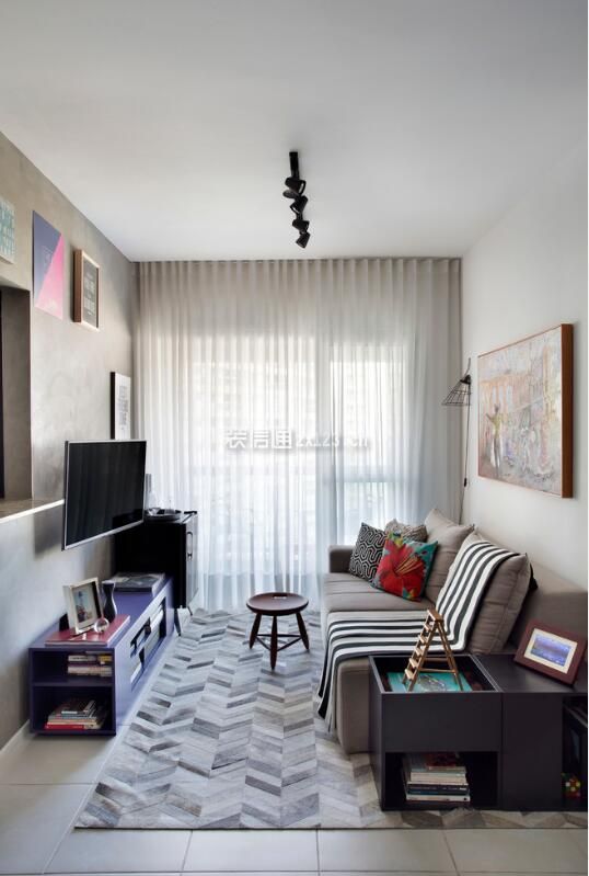 10平米小户型客厅纱帘设计效果图