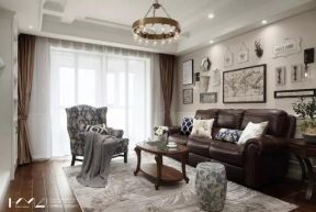 140平简美式三居客厅皮沙发搭配设计图片