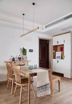 100平米二居室簡(jiǎn)約北歐實(shí)木餐廳家具設(shè)計(jì)圖片