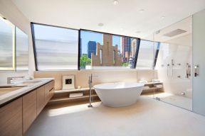 阁楼卫生间装修效果图 2020阁楼卫生间浴缸装修效果图 