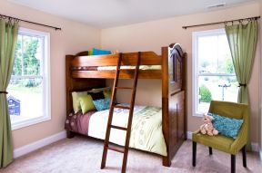 儿童房间实木高低床装修效果图片大全