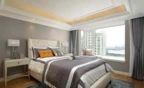 现代奢华风格130㎡三居室卧室飘窗装修效果图