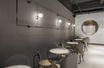 300平米餐饮店面餐桌椅设计图片
