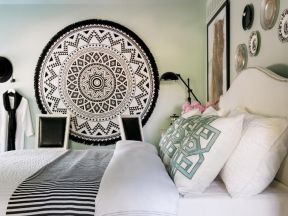 2020卧室装饰物效果图 2020卧室枕头图片
