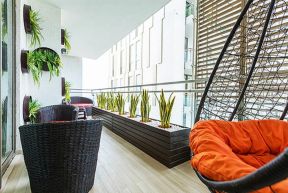 家庭阳台藤椅沙发装修设计效果图2023