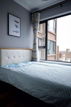 简约北欧风格87平两居卧室飘窗设计图片