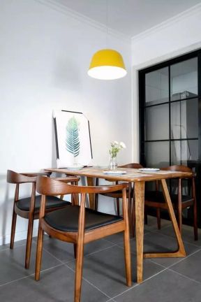 简约北欧风格87平两居餐厅实木餐桌设计图片