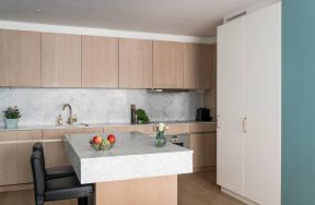  现代简约厨房效果图 2020小厨房吧台设计 2020小厨房吧台设计效果图