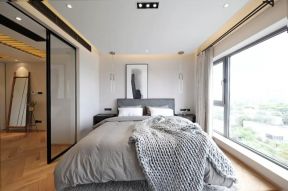 现代北欧风格139平米三居卧室玻璃窗户设计图片