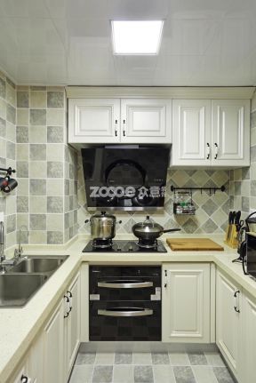 国豪景畔湾129平米四居室北欧风格厨房装修效果图
