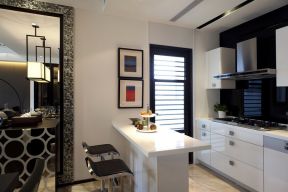 现代简约风格130平三居室厨房吧台装潢图片