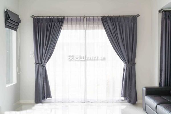 窗帘安装注方法