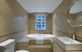 115平米家庭装修卫生间浴缸图片欣赏