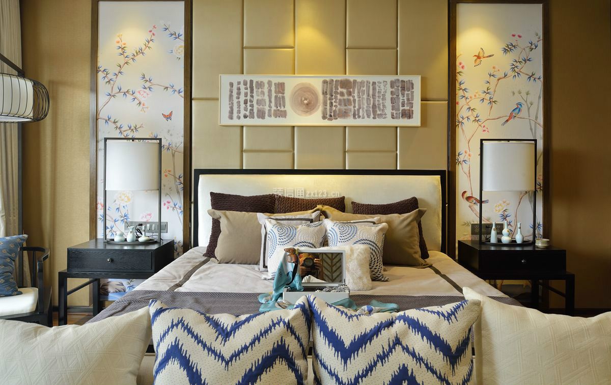 新中式风格121平三居室卧室床头背景设计图片