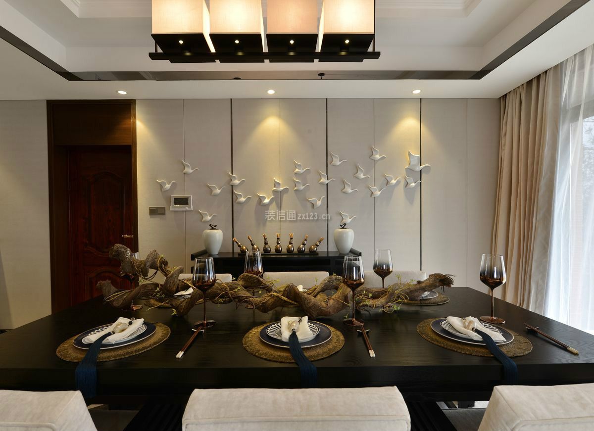 新中式风格121平三居室餐厅餐台设计图片